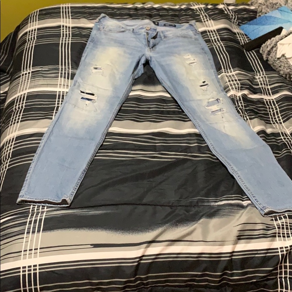 Jeans - Picture 2 of 5